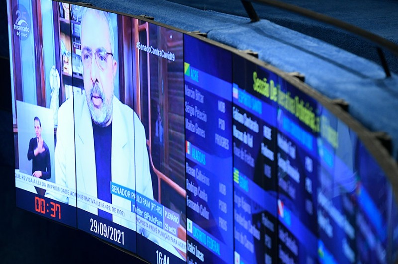 Rede digital de pesquisa agropecuária pode levar tecnologia a pequeno produtor, aponta debate