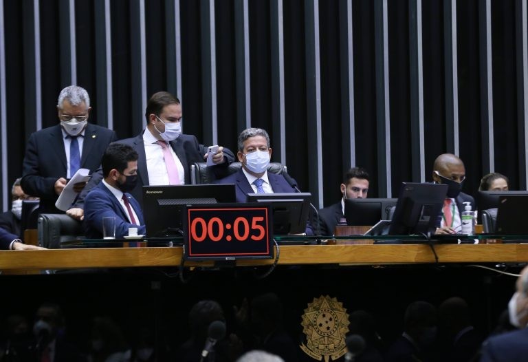 Pequenos provedores de internet reclamam que não estão contemplados em edital do 5G