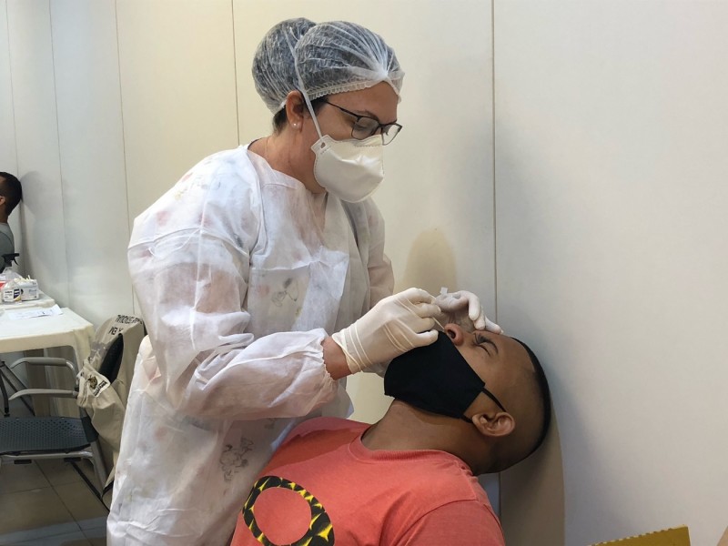 Boletim epidemiológico da Covid-19 no Amazonas é divulgado pela FVS-RCP, nesta terça-feira (26/10)