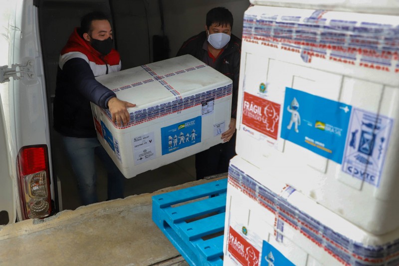 Lira anuncia que governo vai enviar projeto sobre remoção de conteúdo em redes sociais