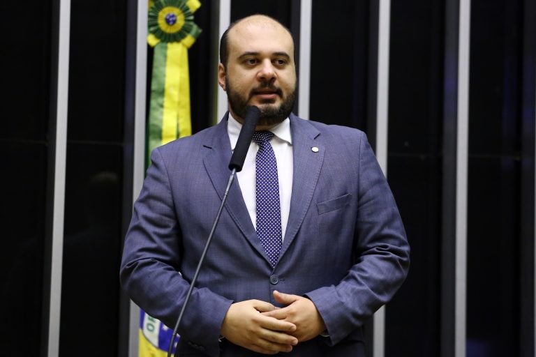 Câmara realiza sessão para análise do novo Código Eleitoral; acompanhe