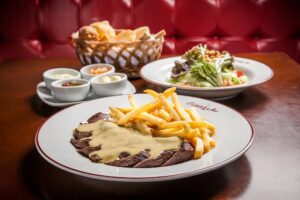 Semana de aniversário de Brasília: o que comer e onde ir no DF