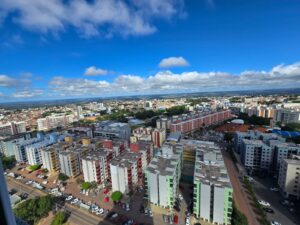 Compradores relatam atraso na entrega de apartamentos no Gama (DF)