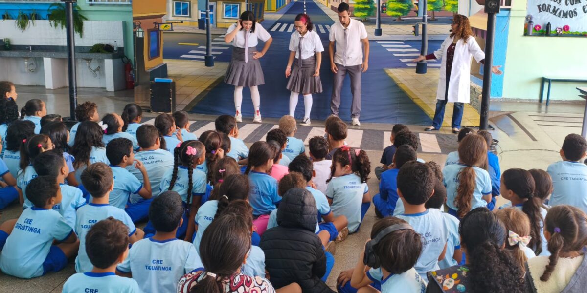 Educação de trânsito: Detran-DF realiza palestras e intervenções culturais no DF