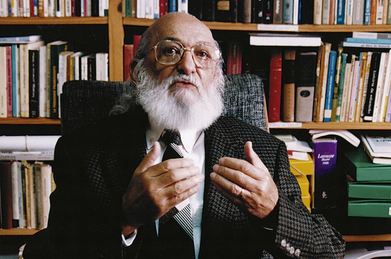 Educador Paulo Freire pode ser inscrito no ‘Livro dos Heróis e Heroínas da Pátria’