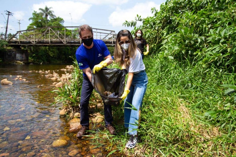 Governo lança edital para instalação de nova iluminação no Contorno Sul de Curitiba