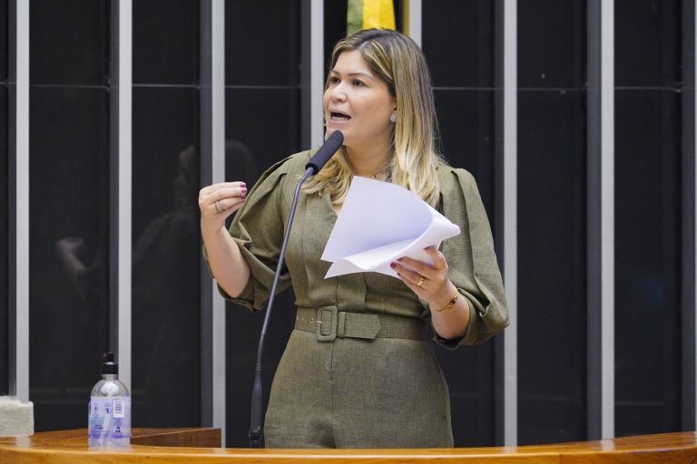 Projeto libera recursos para atenuar efeitos da pandemia no setor cultural