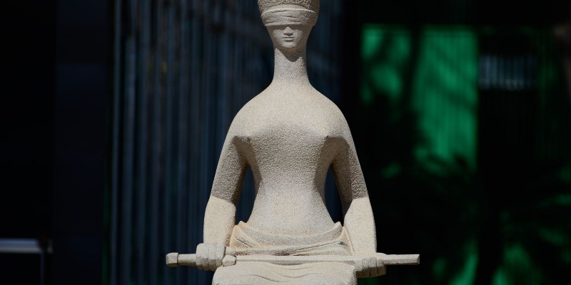 STF começa a decidir se mantém proibição de showmícios