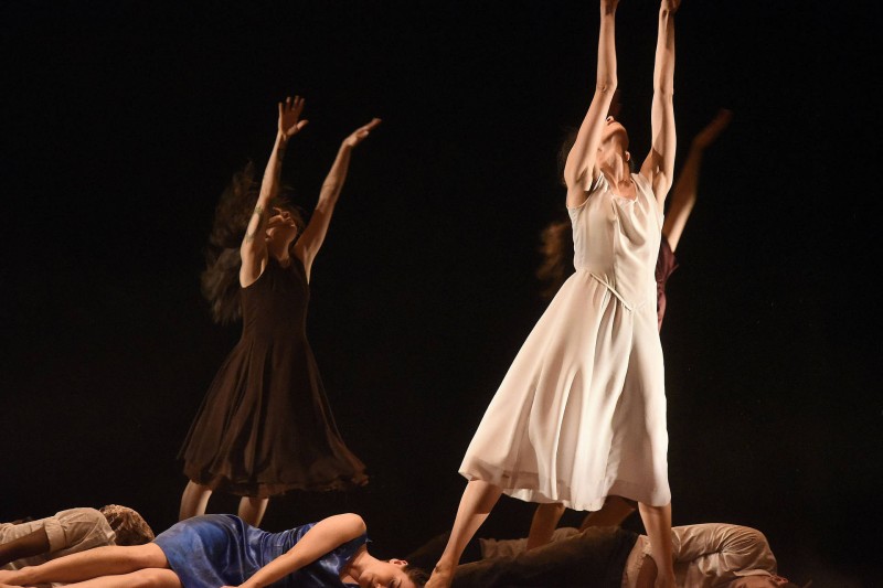 Iluminação azul mostra apoio do Congresso ao Dia Nacional do Surdo