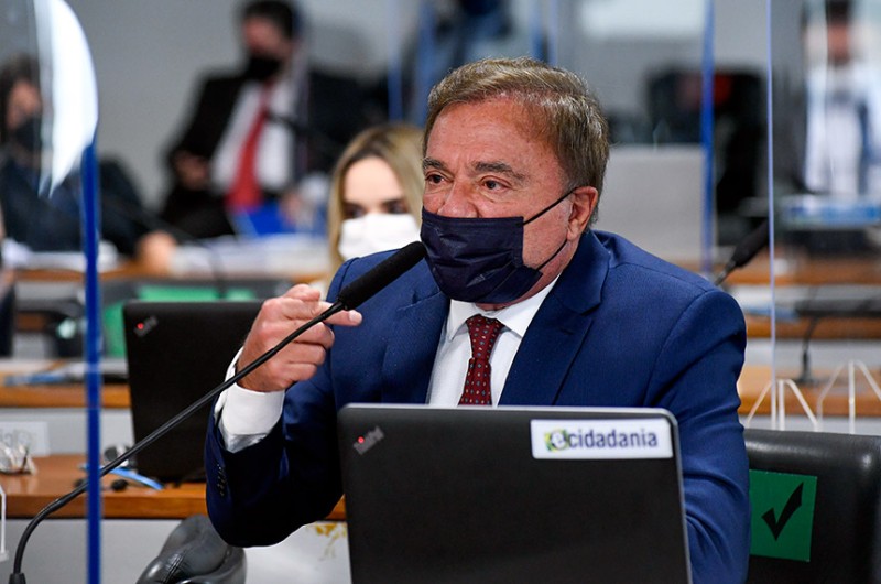 Senado vai avaliar projeto para tipificar o crime de tráfico de atletas