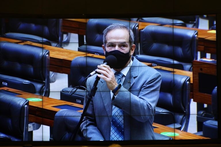 Comissão debate auxílio emergencial com ministro da Cidadania