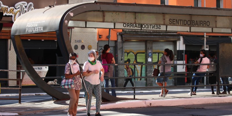 Governo do Amazonas recebe remessas com 3.570 doses de vacinas contra Covid-19