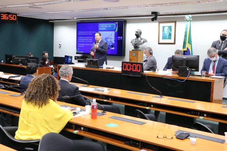 Mourão diz que não tem função executiva nas ações de preservação ambiental