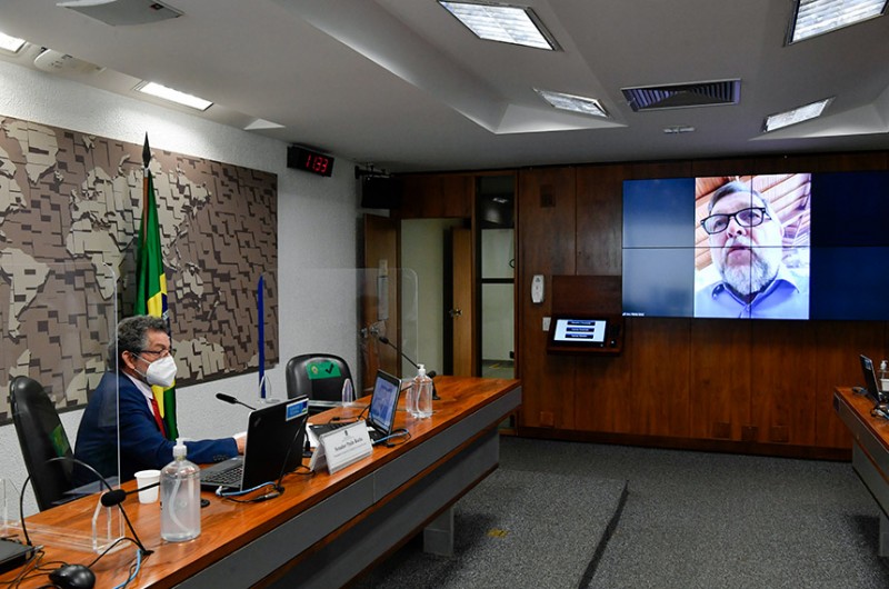 Paraná Rosa une Estado e municípios para reforçar cuidados com a saúde da mulher