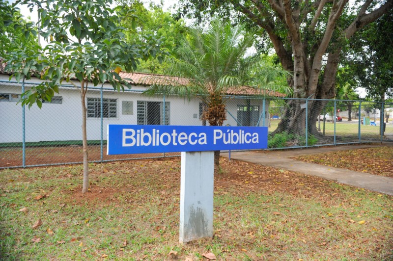 É hora de voltar para a biblioteca