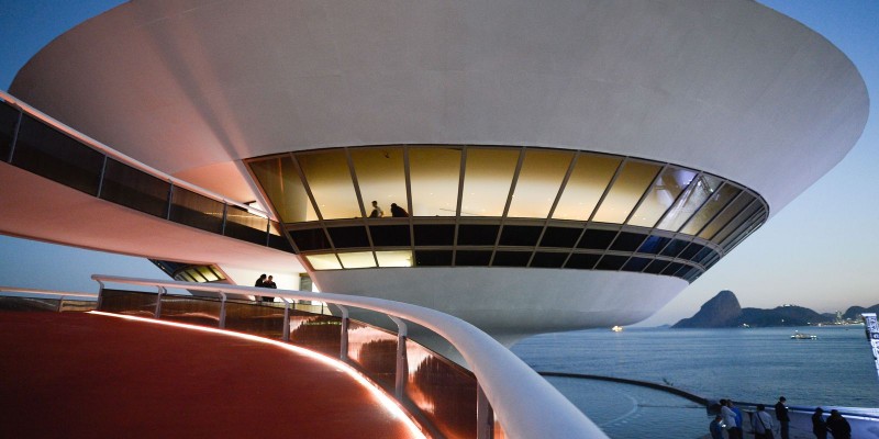 CCJ aprova proposta que amplia proteção ao patrimônio bibliográfico nacional