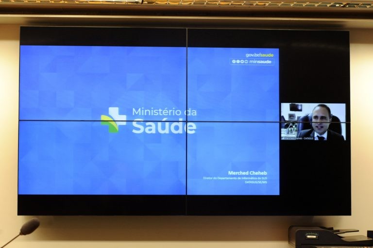 Aras defende autocontenção institucional no Ministério Público