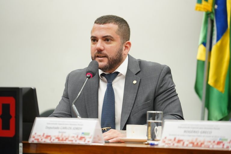 Senado aprova novas regras de preenchimento de sobras eleitorais