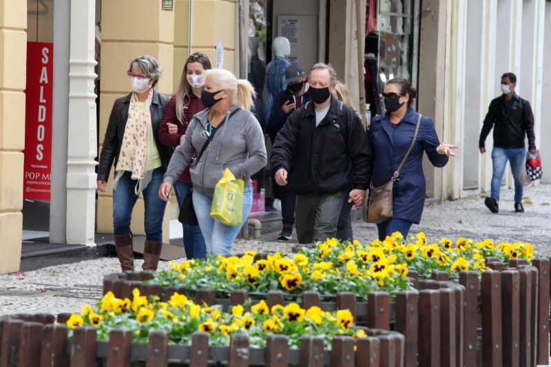 Desembarque fora da parada de ônibus para vulneráveis tem votação adiada pela CI