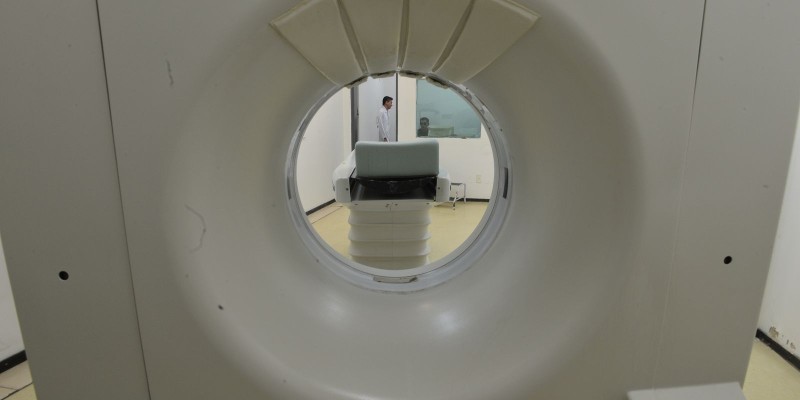 O que é mieloma múltiplo, causa da morte da jornalista Cristiana Lobo