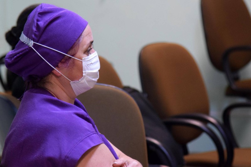 Suspenso na pandemia, curso técnico de Enfermagem do Estado é retomado