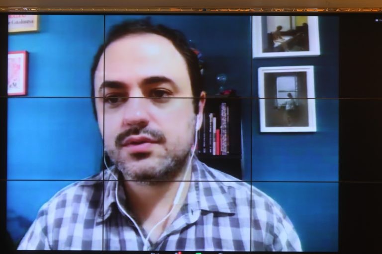 Deputados analisam PEC que inclui proteção de dados pessoais entre direitos previstos na Constituição; acompanhe