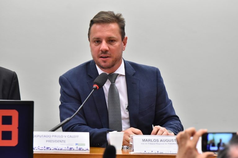 Juízes defendem trabalho intermitente e teletrabalho em seminário sobre transporte de cargas