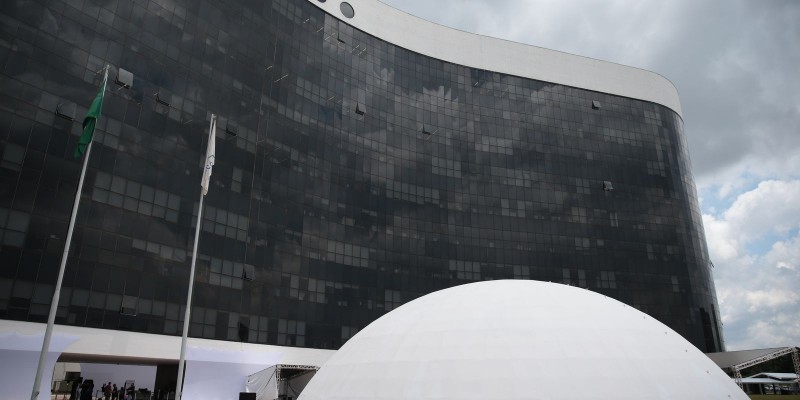 TSE rejeita pedido para cassar chapa Bolsonaro-Mourão