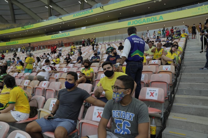 SES-AM reforça fiscalização para cumprimento de protocolos sanitários durante jogo entre Brasil e Uruguai