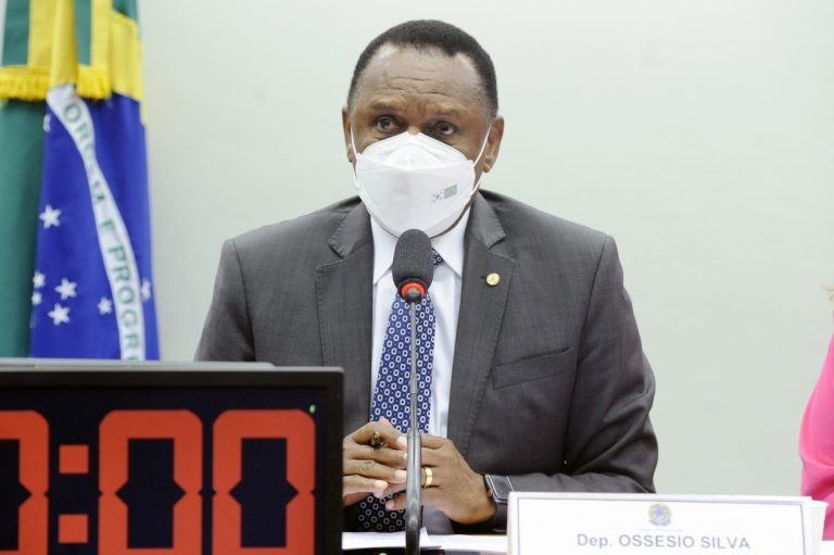 Comissão aprova pagamento automático de benefício previdenciário para idoso com mais de 75 anos