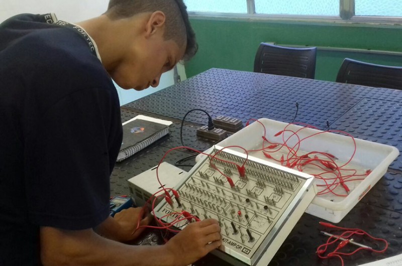 Proposta prevê o desembarque fora do ponto de ônibus durante a noite