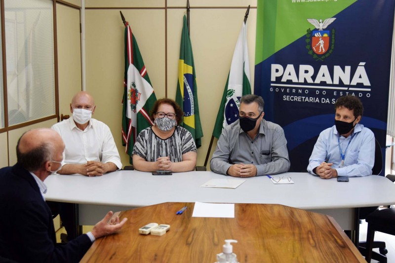 Comissão analisa PEC que garante recursos para a assistência social