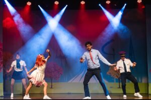Teatro: As Aventuras de Nina e a Cidade Avião