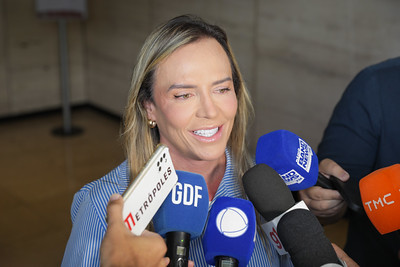 Governadora Celina Leão recebe alta e retoma agenda nesta segunda-feira