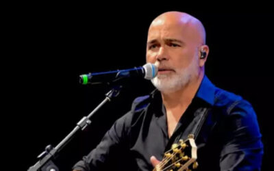 Morre o cantor Rick, da dupla Rick & Renner, em queda de helicóptero em SC